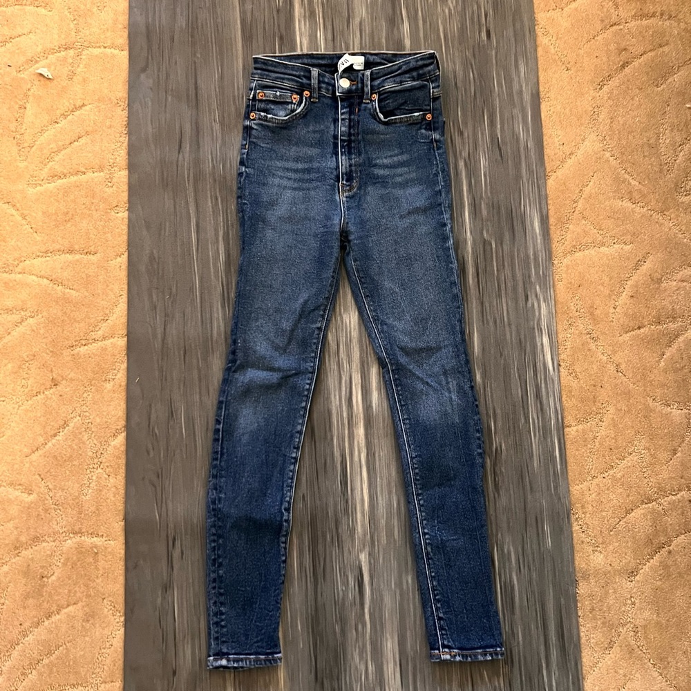 ZARA Premium Denim Collection Skinny Jeans – Size 4 (26 / EUR 36)